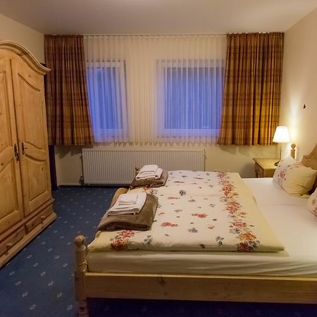 Landgasthaus Zu Den Erdfaellen Bad Pyrmont Zewnętrze zdjęcie