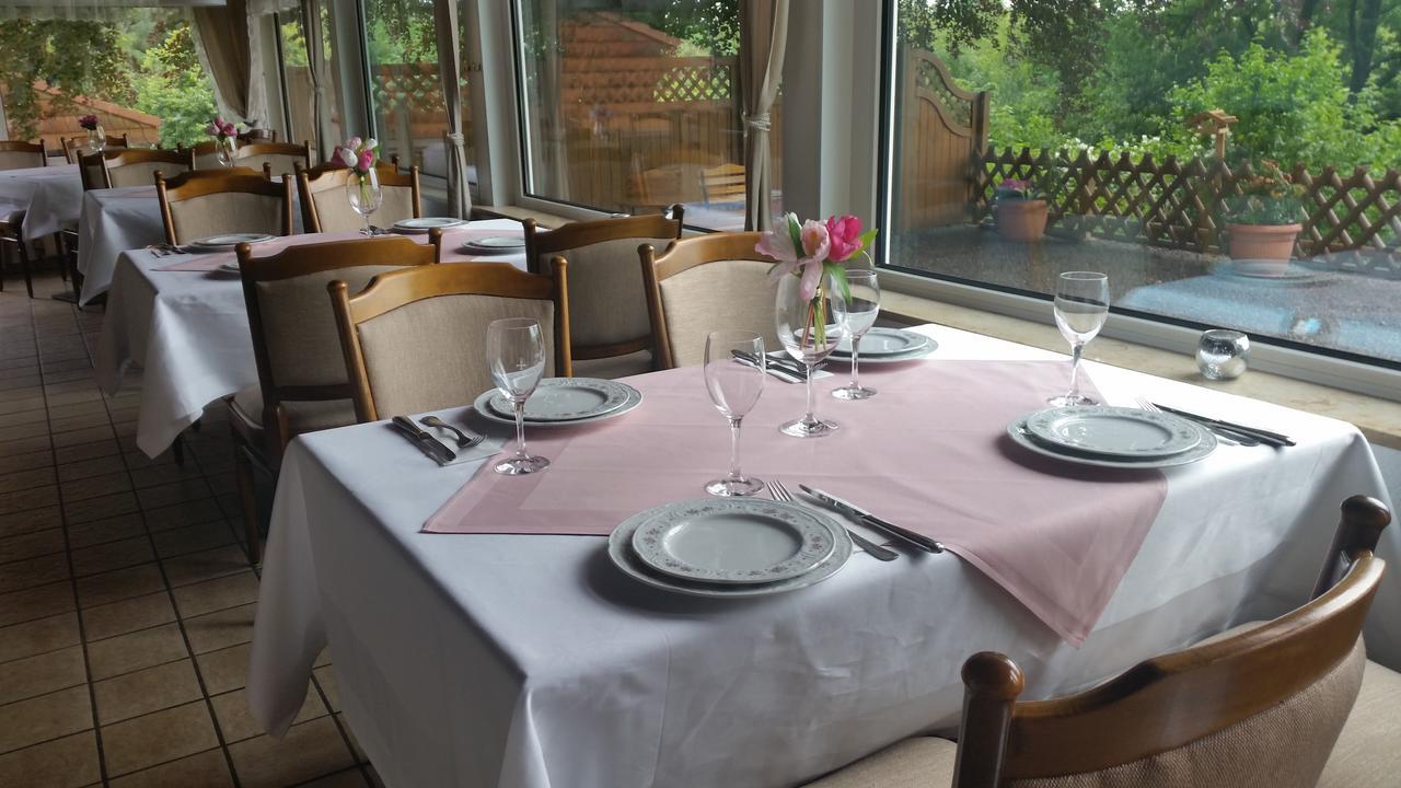 Landgasthaus Zu Den Erdfaellen Bad Pyrmont Zewnętrze zdjęcie